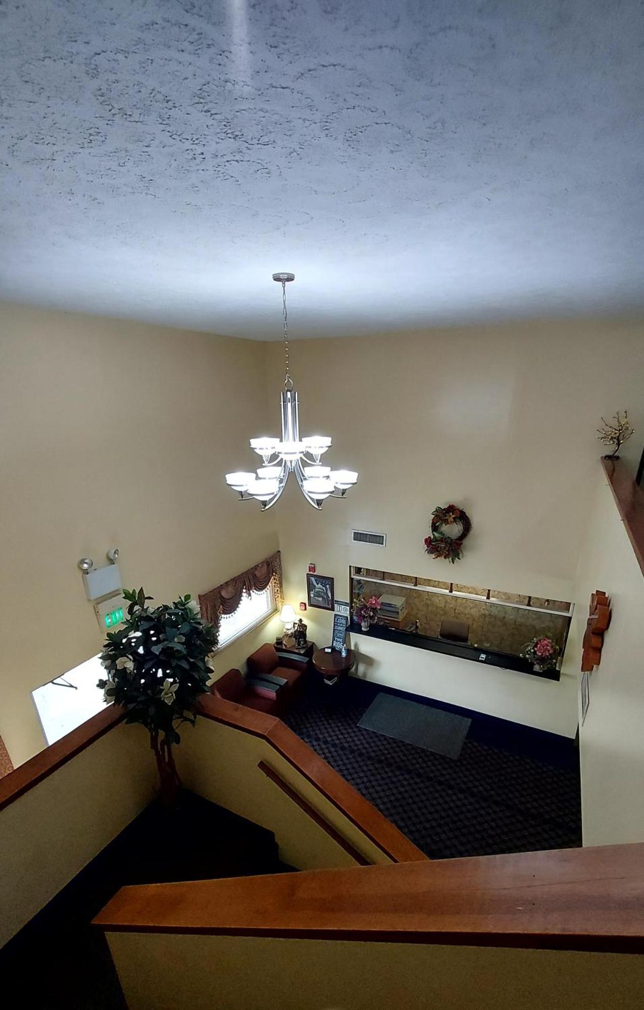 Patriot Inn Spencer エクステリア 写真